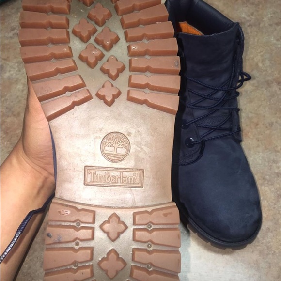 Timberlands - Picture 3 of 4